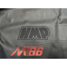 Capa / forra selim MACAL M86 MINARELLI preto / vermelho